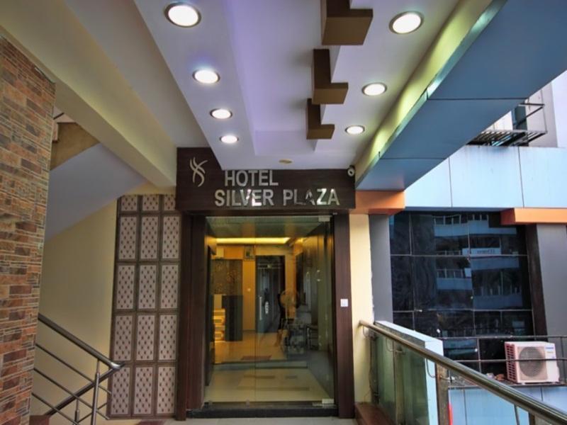 אחמדאבאד Hotel Silver Plaza מראה חיצוני תמונה